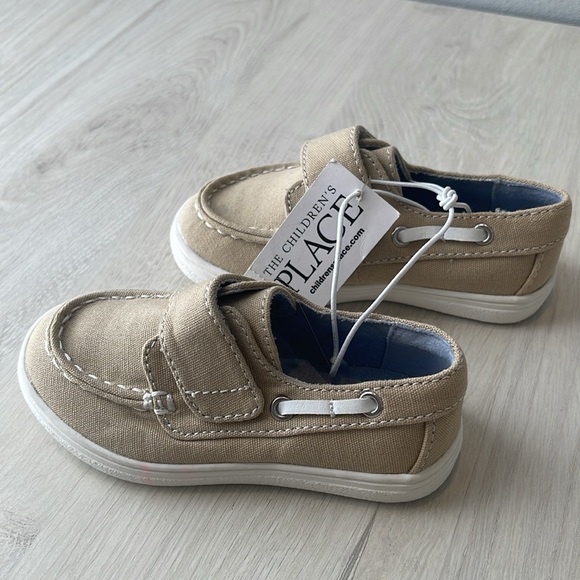 NWT The Children’s Place Toddler Boat Shoes - Tan Size 6 - Picture 6 of 10